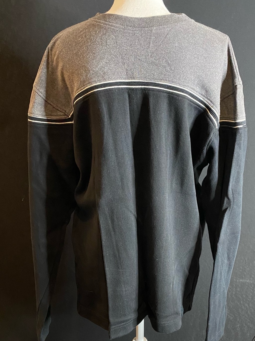 Point Zero Gray Crewneck Sweatshirt